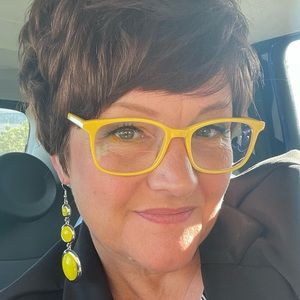 Meet your Posher, Heather
